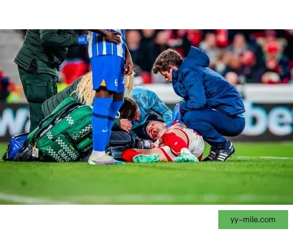 吉马良斯英超客场精彩凌空抽射绝杀诺丁汉森林